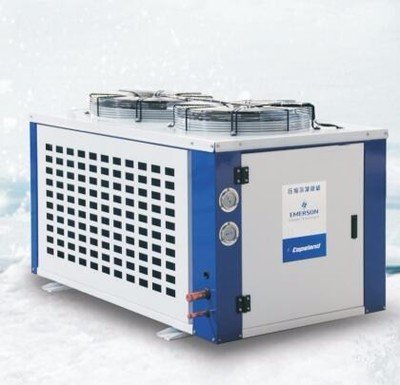 頂出風(fēng)箱式機組